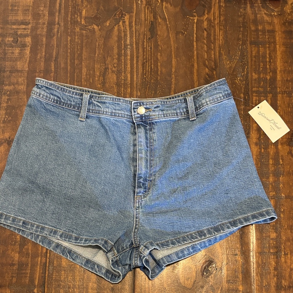 Universal Thread Classic Blue Jean Shorts